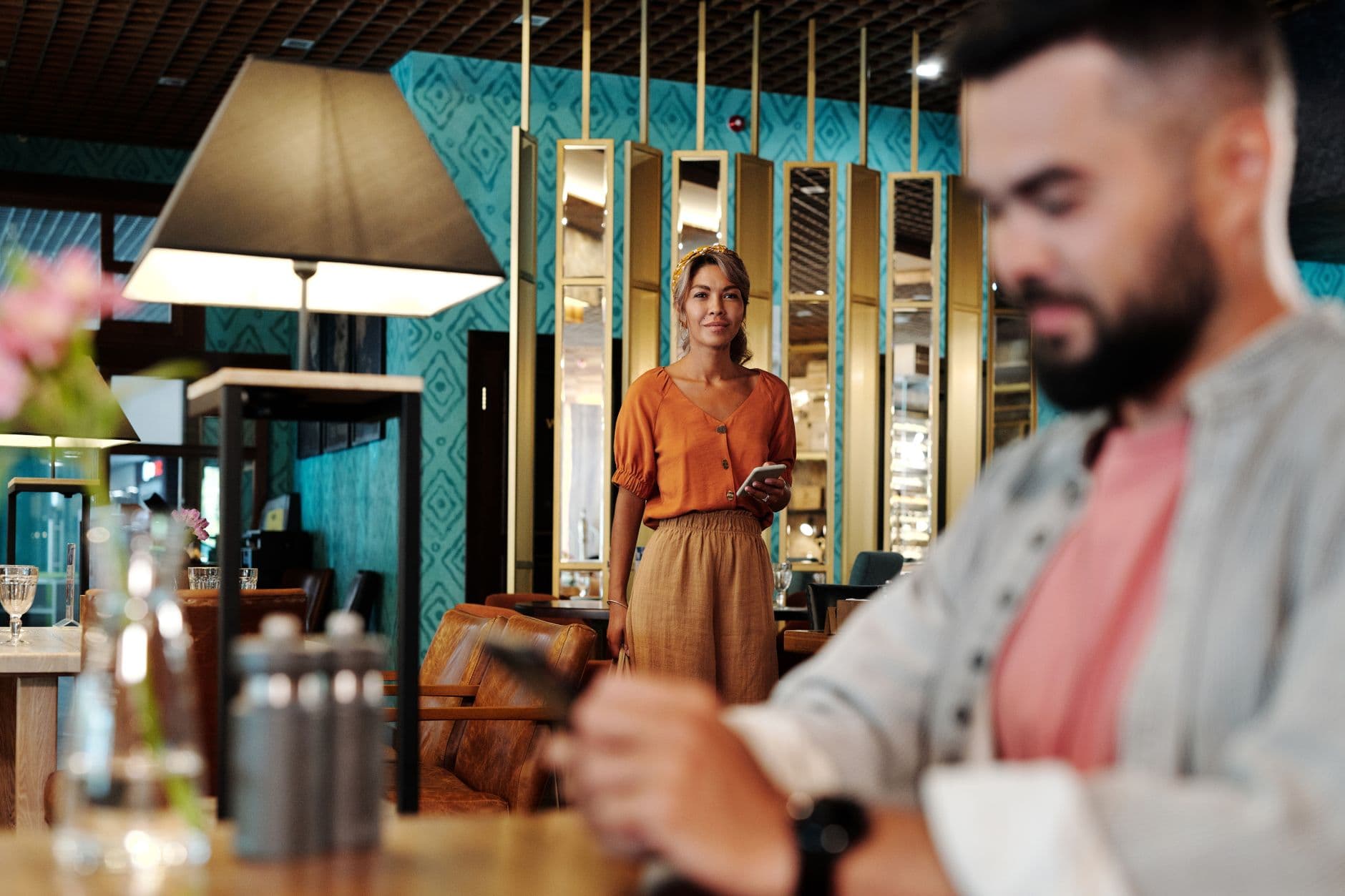 První rande v sugar datingu: tipy, bezpečí a očekávání