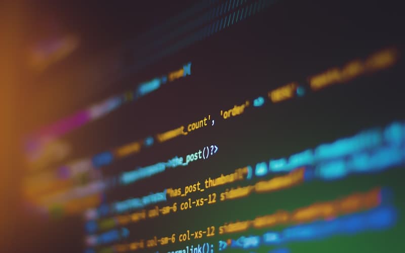 Turvallisuusvinkit sokeritreffeille: Suojaa itsesi verkossa