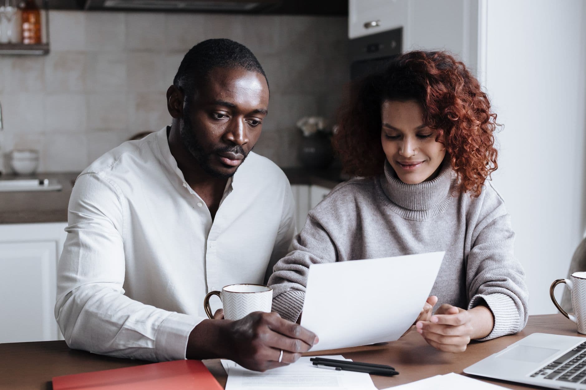 Do Sugar Babies Pay Taxes? Gifts vs Income Under IRS Rules