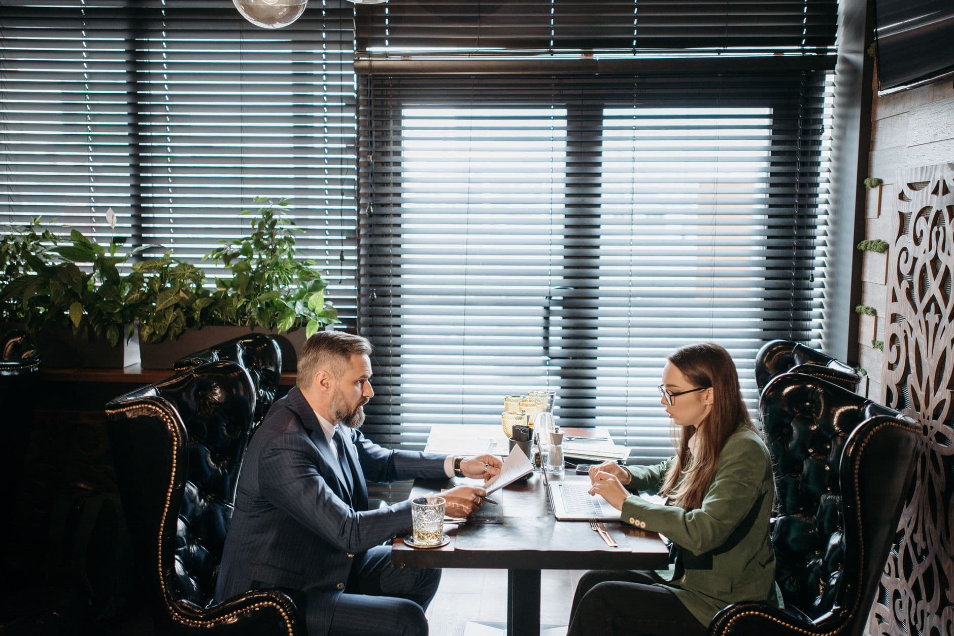 Sugar dating en belasting in Nederland: schenking of inkomen?