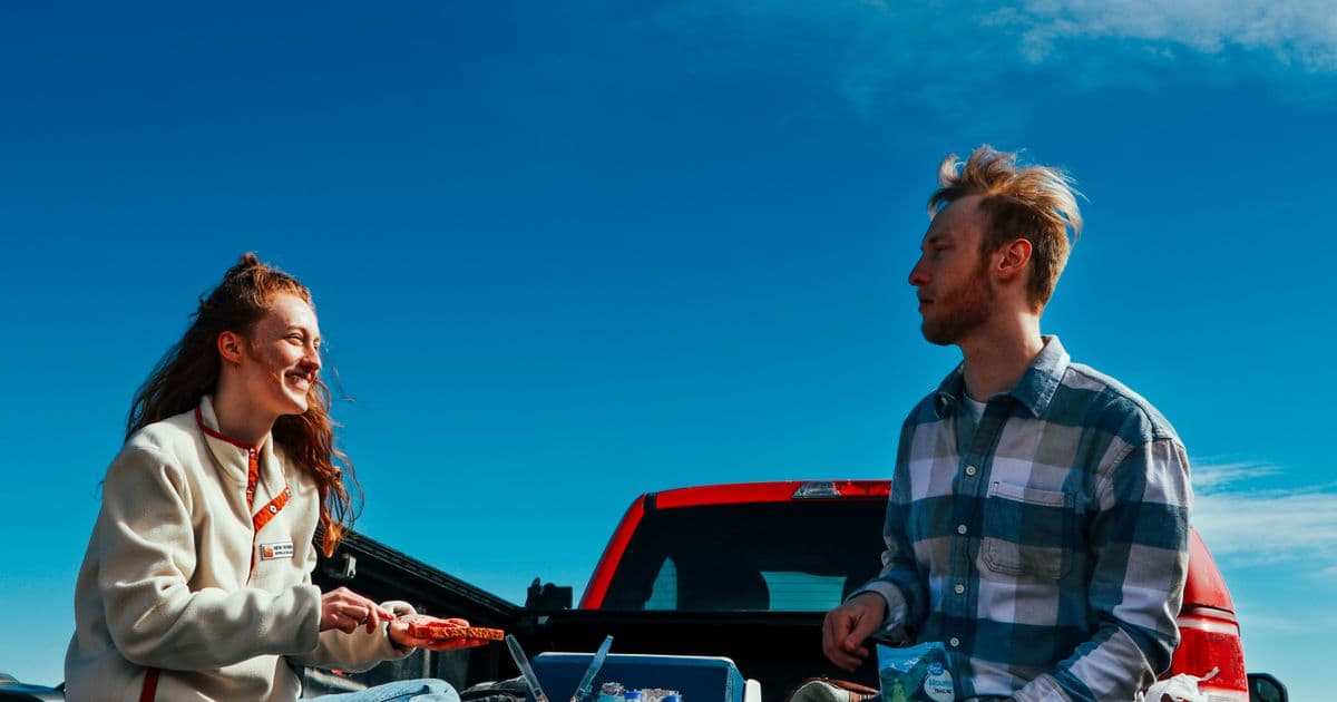 Sugar Dating in the Great Plains: Quiet Money, Small Towns