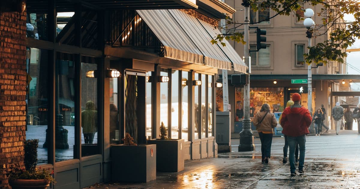Sugar Dating in New Jersey: Which Side of the River You Meet On